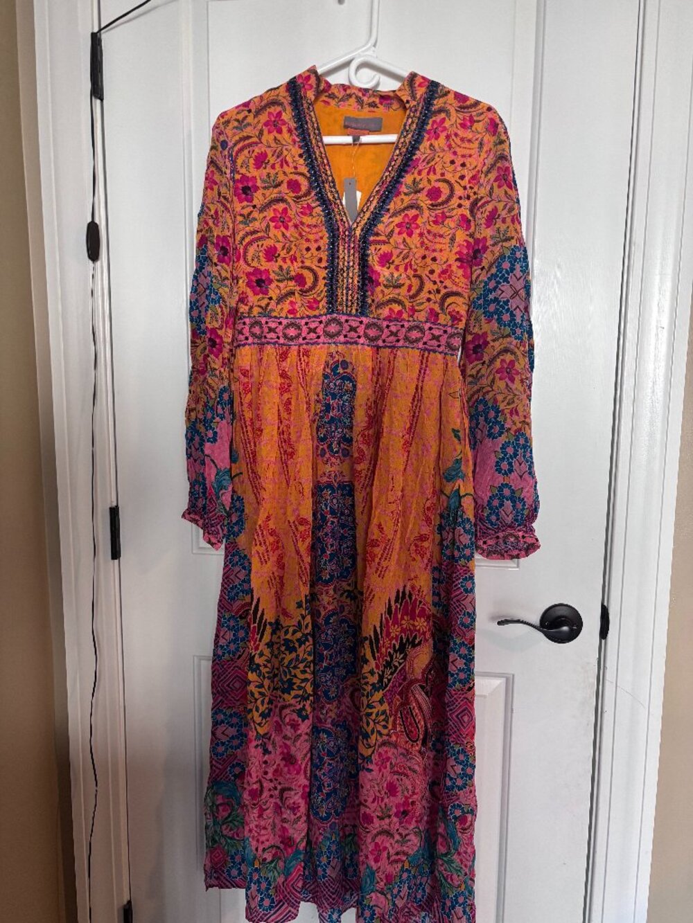 NWT Anthropologie Women's Size 6 Floral Pattern Dress